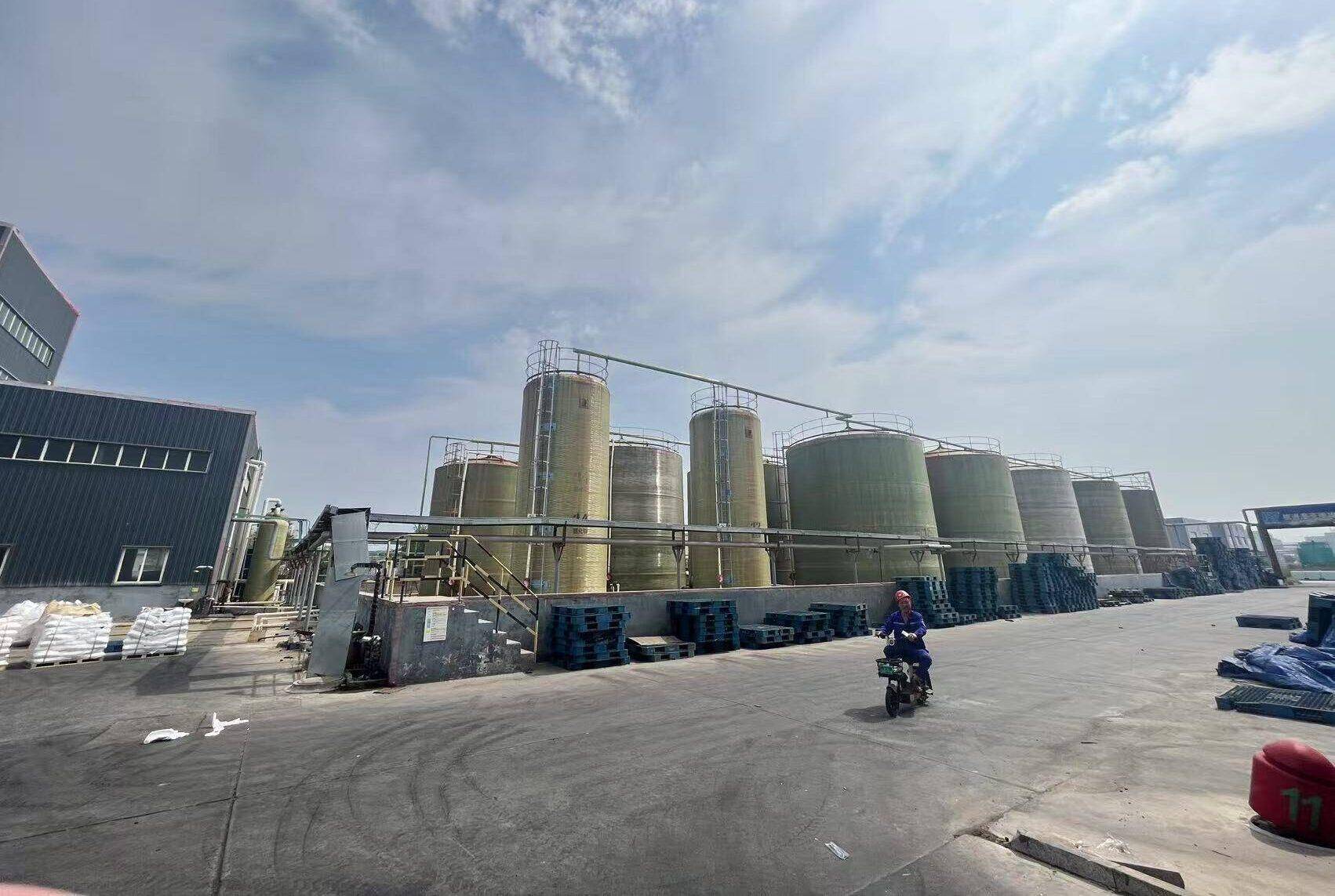 Industrial zinc chloride production or storage facility